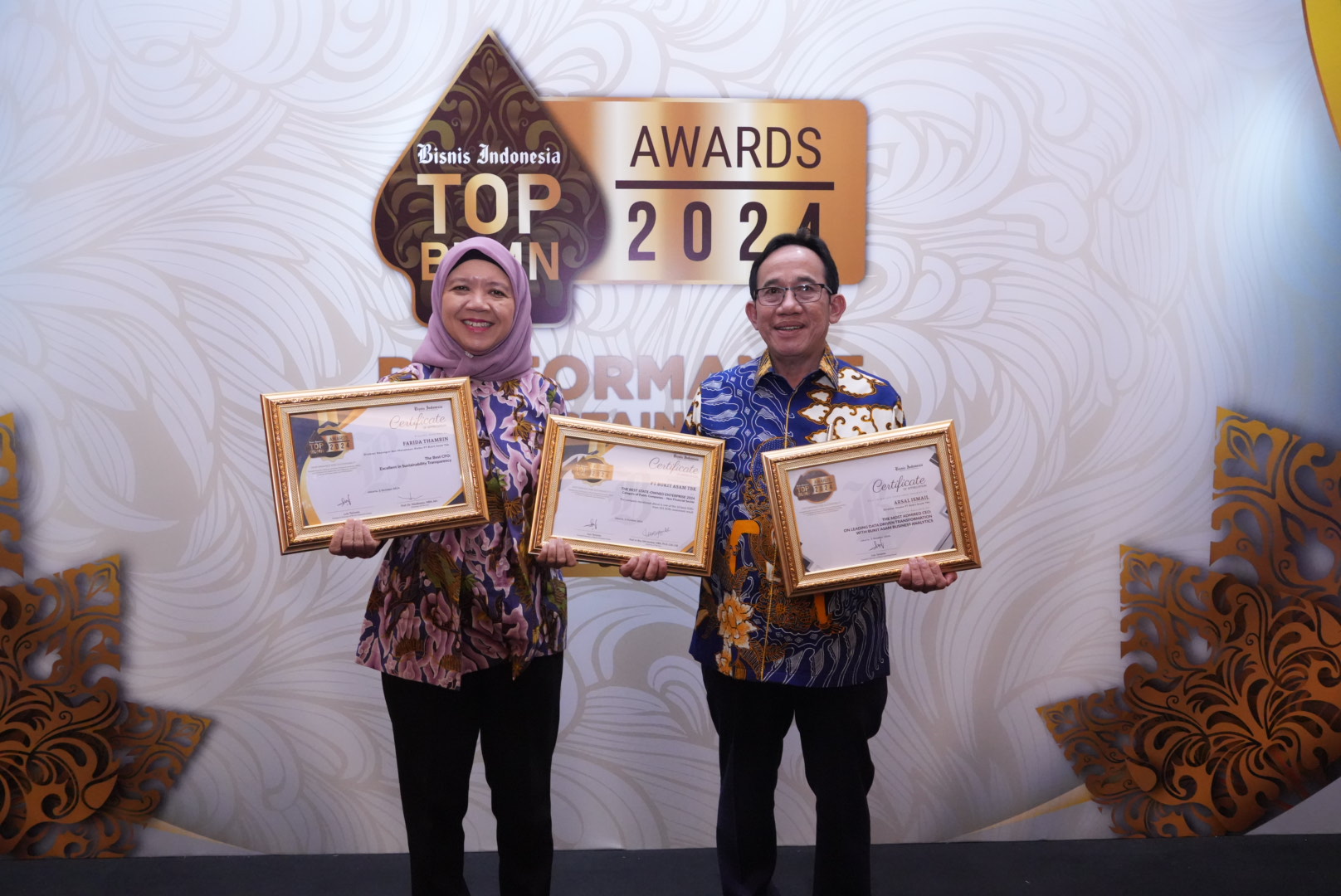 PTBA Sukses Raih Tiga Penghargaan di Ajang Top BUMN Awards 2024